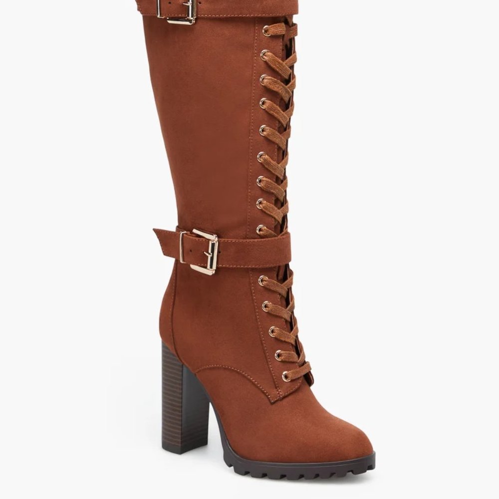 NEW IN BOX - Rangi Heeled Boot Brown